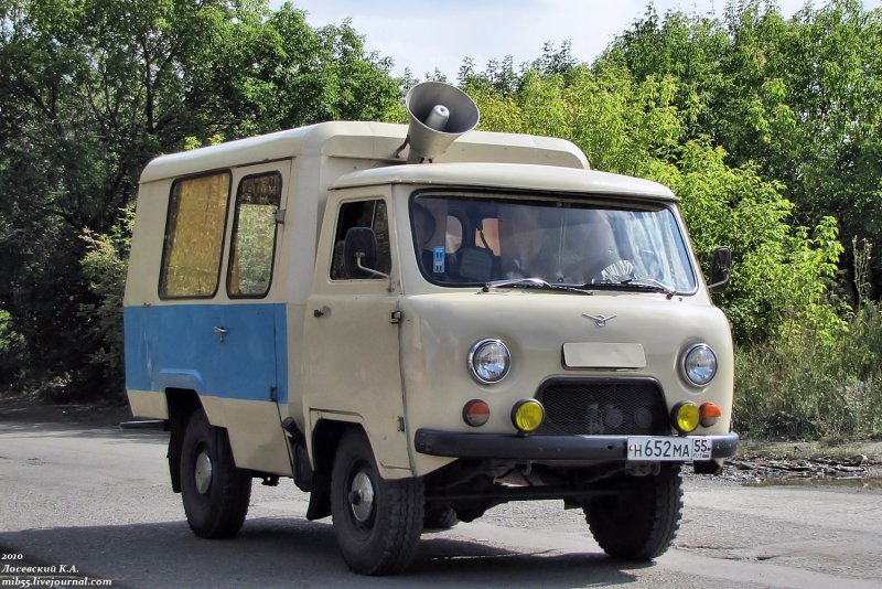 УАЗ 3303(т12 02) автоклуб