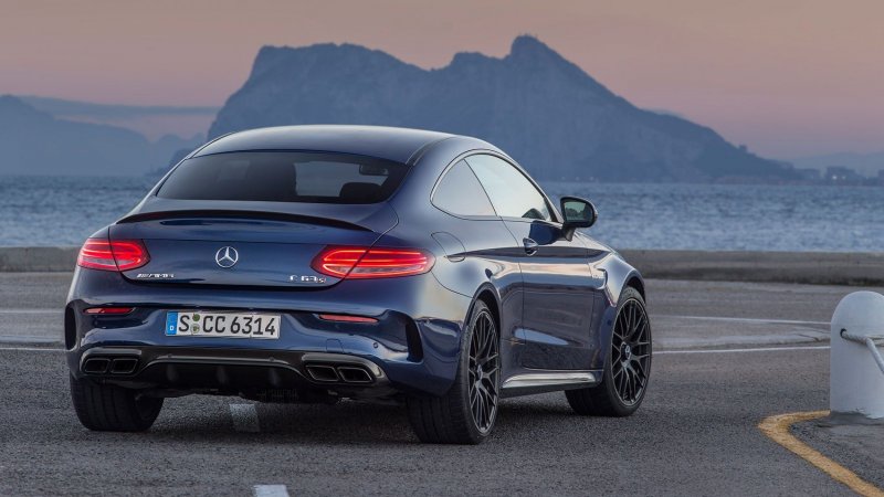 Мерседес c63s Coupe