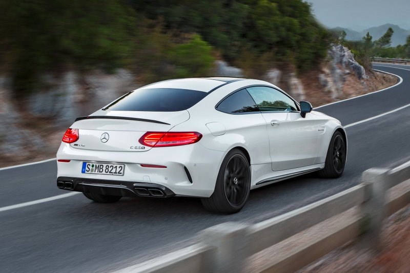 Mercedes c63 AMG купе