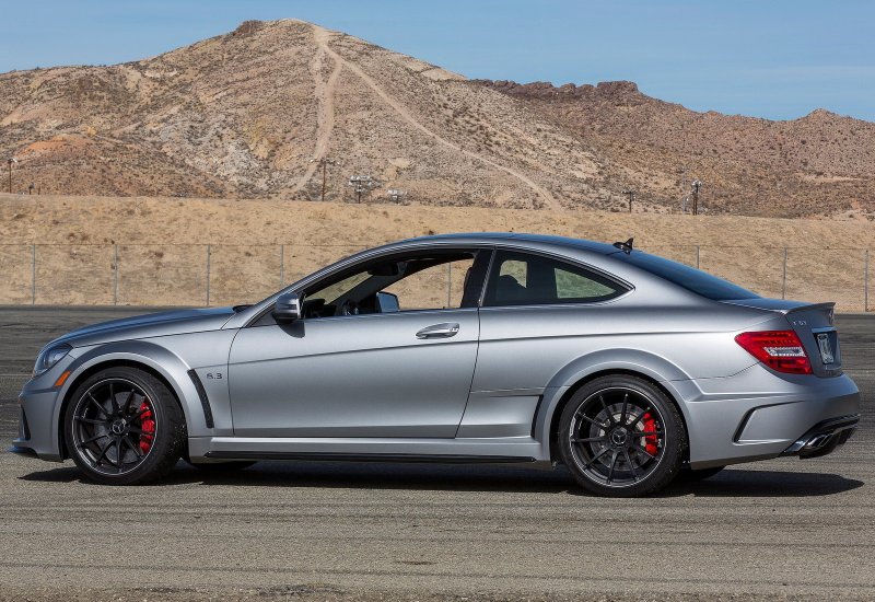 Мерседес c63 AMG купе