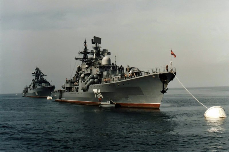 Безбоязненный (эсминец, 1989)