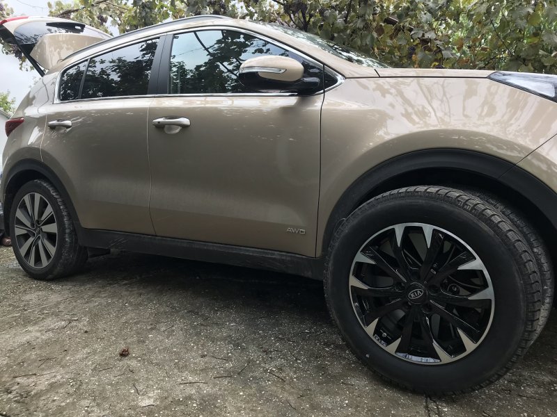 Kia Sportage на 19 дисках
