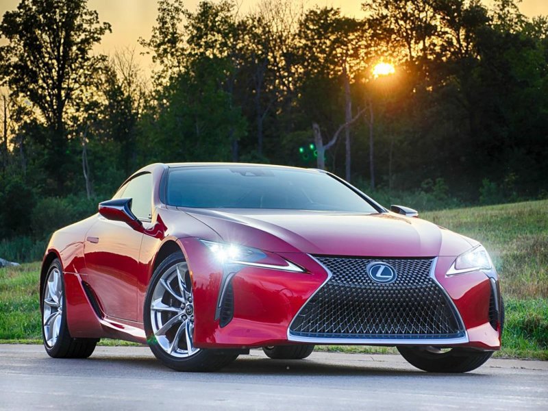 Lexus LC 500 Red