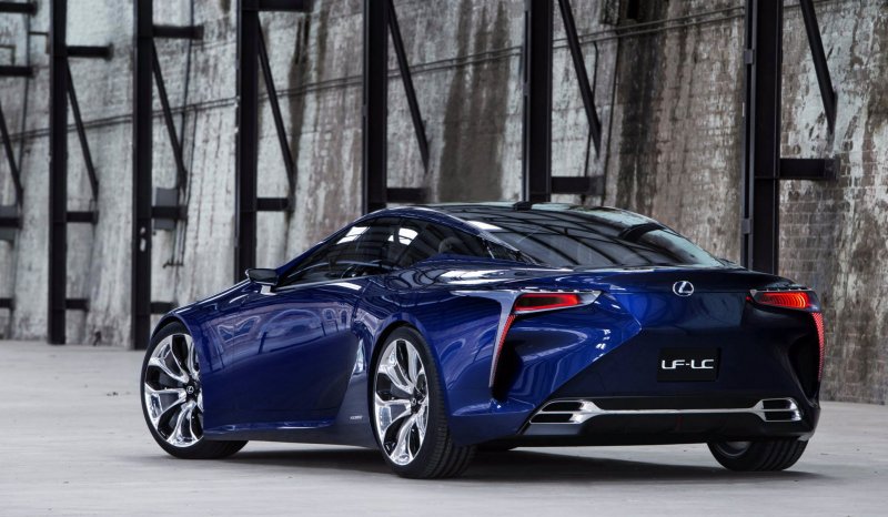 Лексус спорткар LC 500