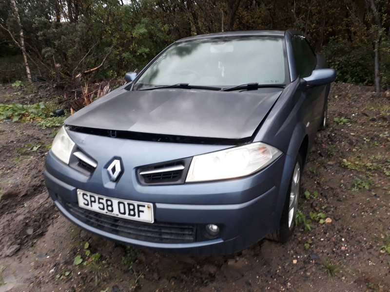 Renault 2008 год запчасти