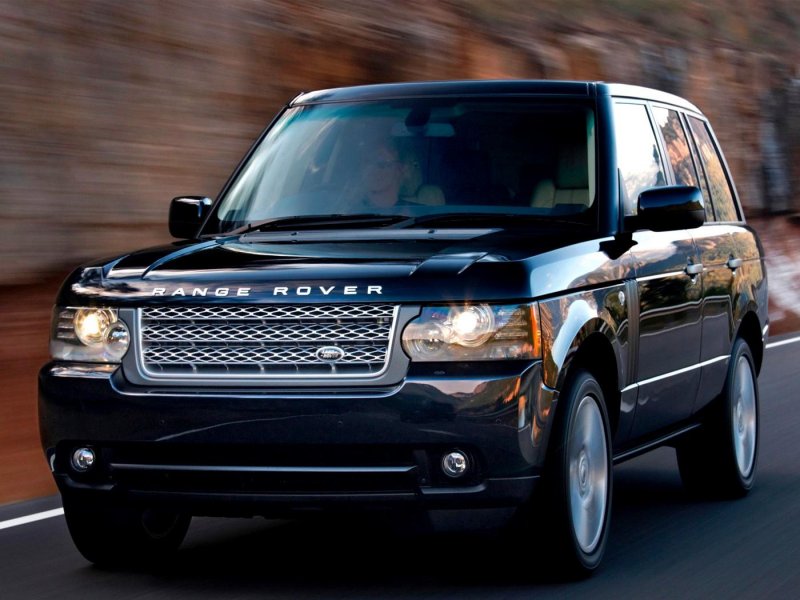 Ford Expedition vs Toyota Land Cruiser