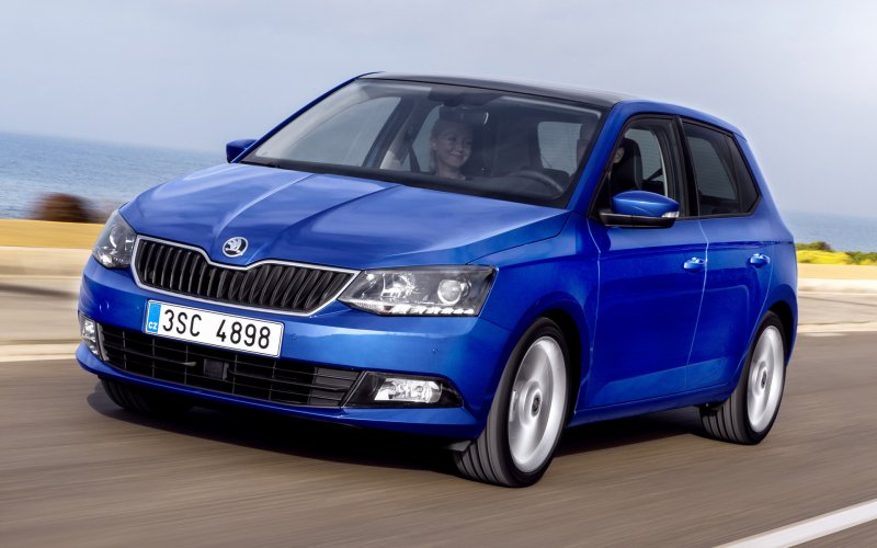 Шкода Фабия 1.2 TSI
