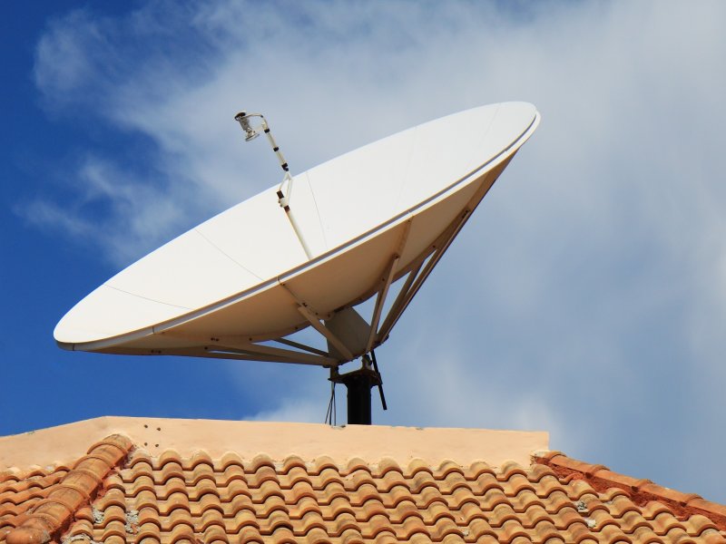 Dish Satellite t52