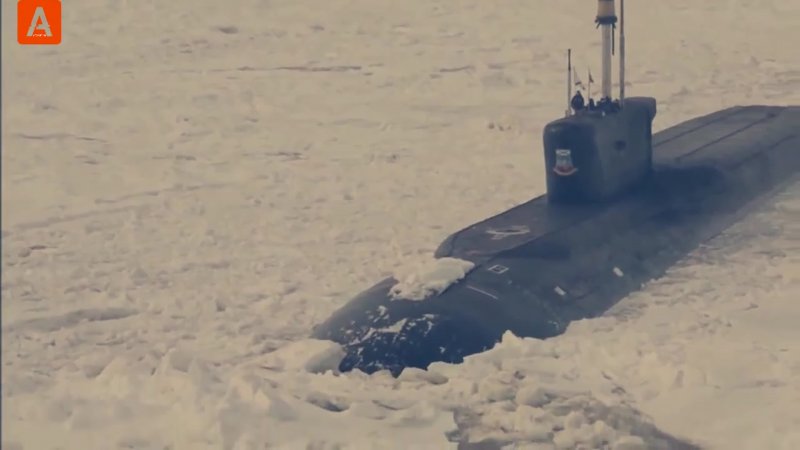 Всплытие Российской подводной лодки в Америке 2014