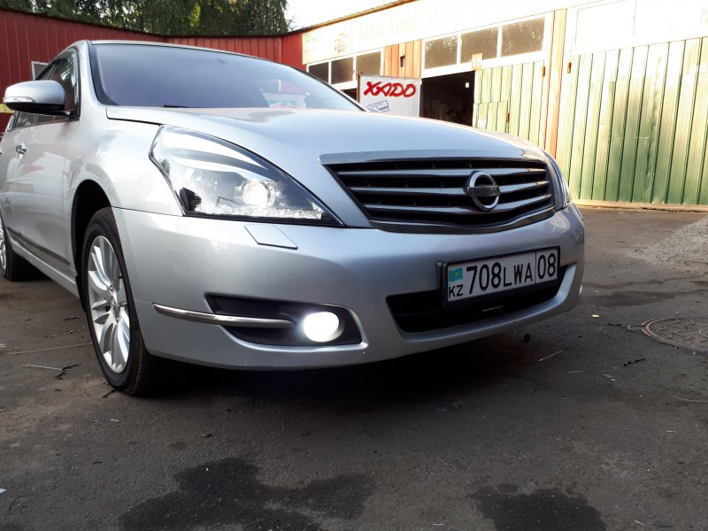 Оптика Nissan Teana j32