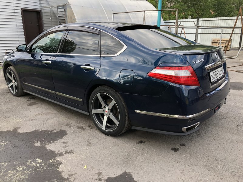 Губа Nissan Teana j32