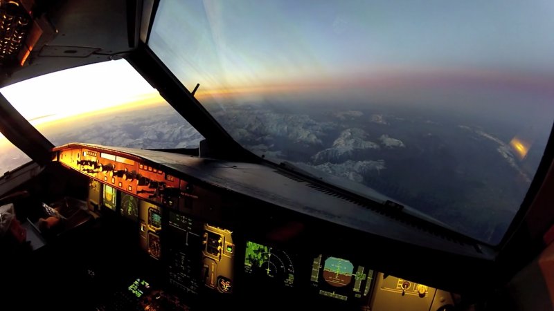 Embraer кабина пилота