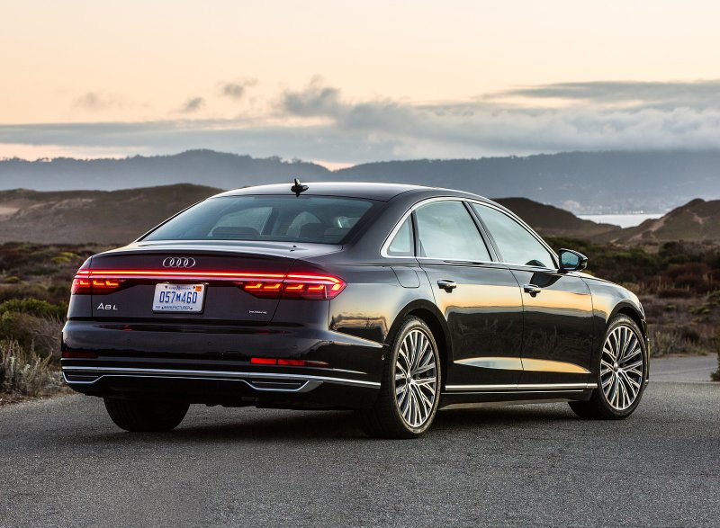 Audi a8l 2018