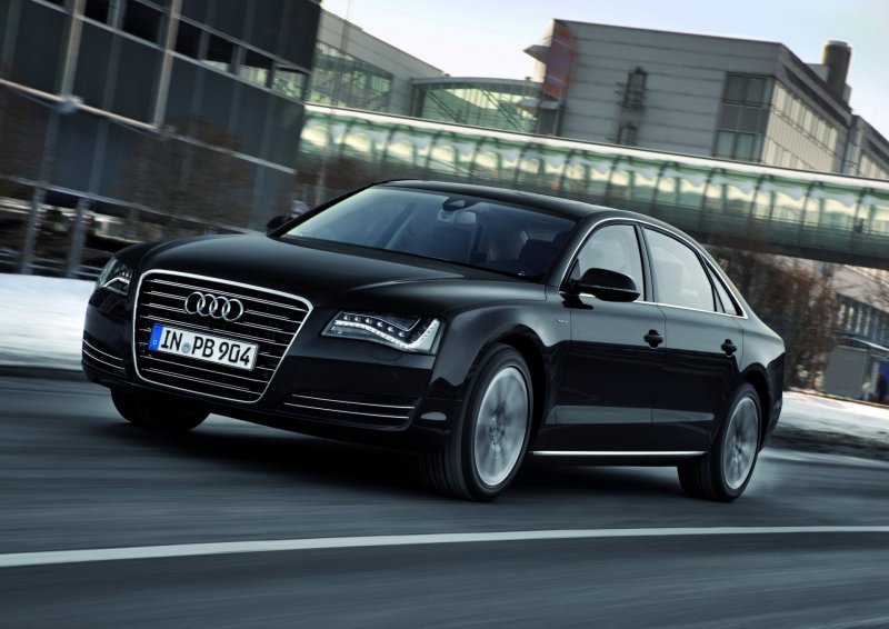Audi a8l 2013
