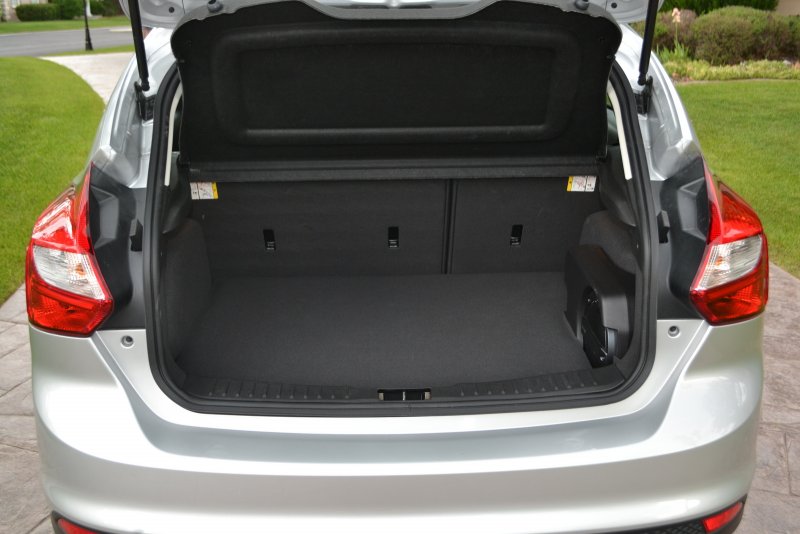 Ford Focus 3 универсал багажник