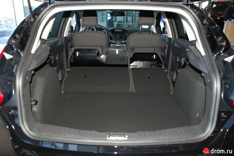 Ford Focus 2011 универсал багажник