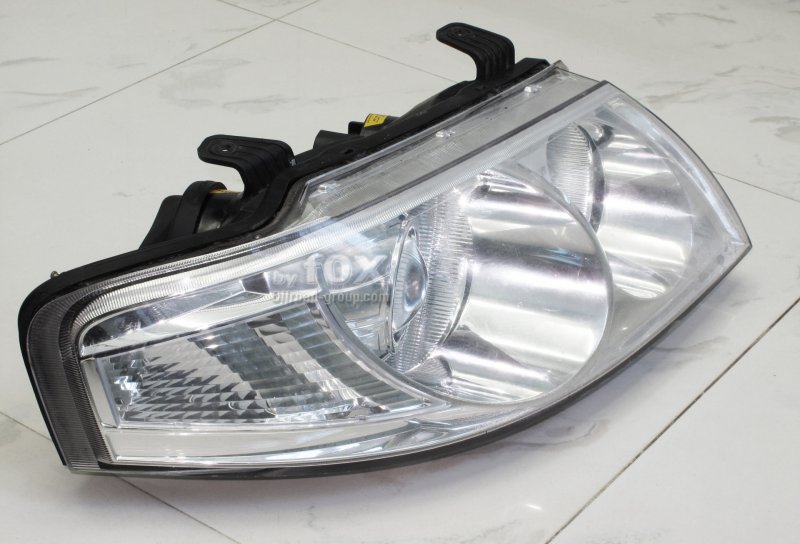 Фары в Almera n16e
