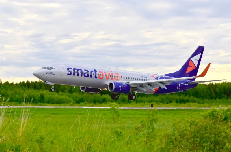 Боинг 737 1000