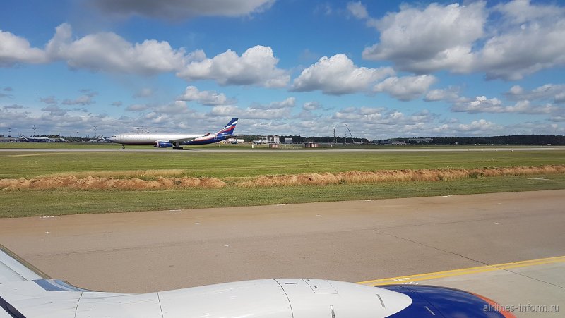 Боинг 737-800 посадка
