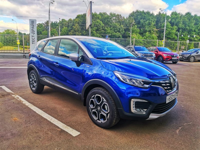 Renault Captur 2020 синий