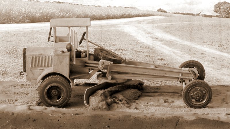 Автогрейдер в-10