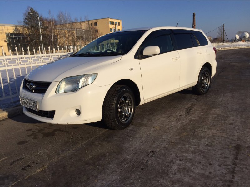 Toyota Corolla Fielder диски