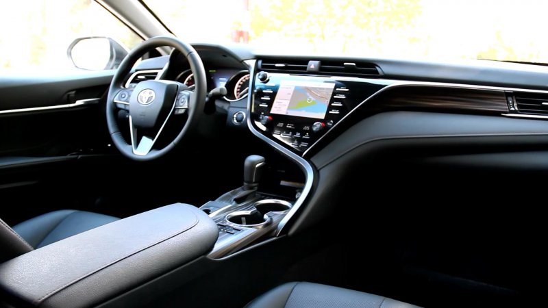 Toyota Camry xv70 Interior