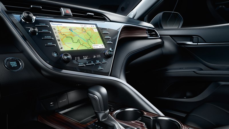Toyota Camry 2018 салон