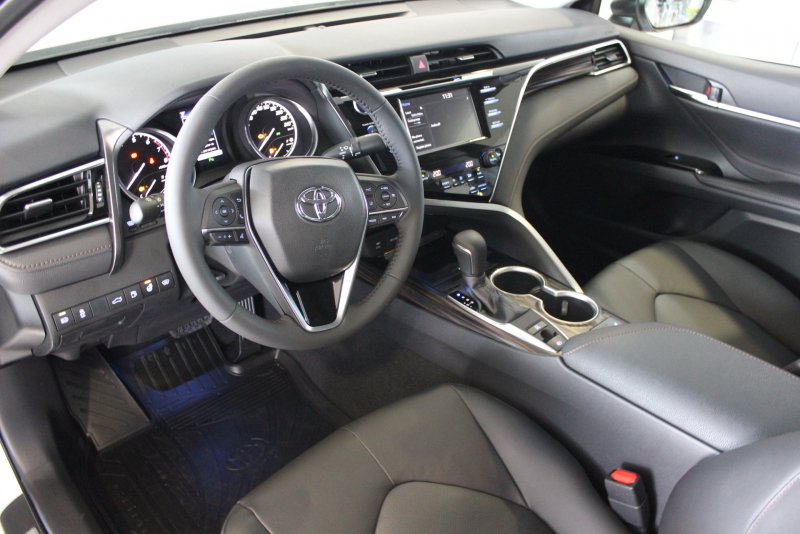 Toyota Camry xv70 Interior