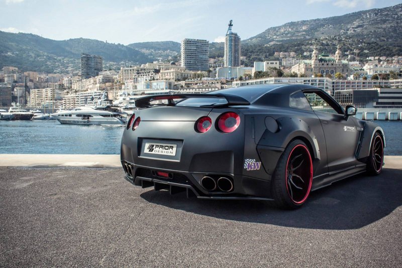 Ниссан GTR r35
