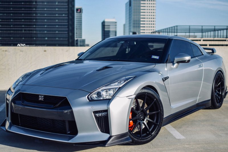 Nissan gt-r r35