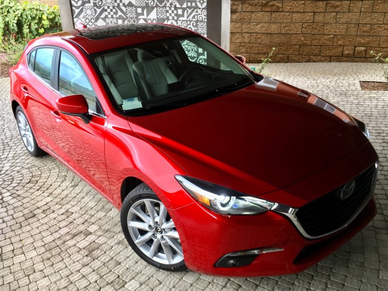 Mazda 3 BL красный седан