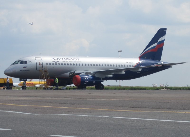 Sukhoi Superjet 100 Cockpit