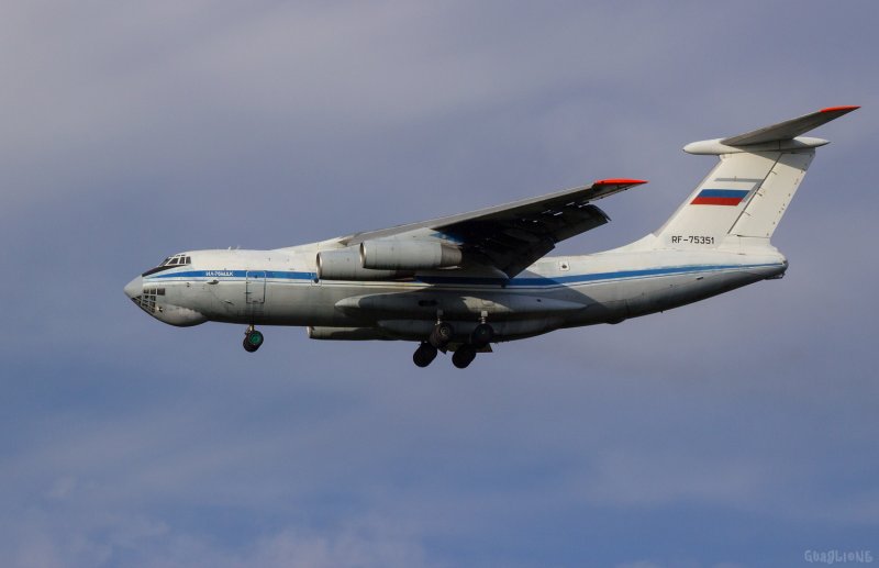 Модель самолета ил-76 Роскосмос