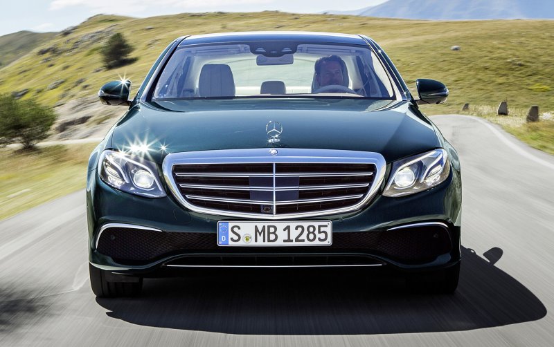 Мерседес Бенц e class w213