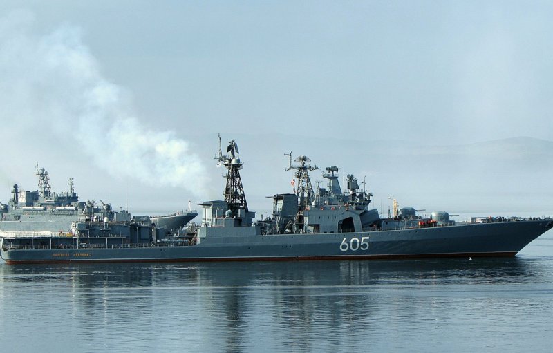 С днем ВМФ БПК Североморск