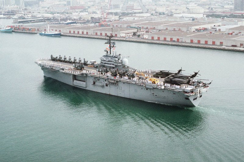 УДК LHD l9890 Trieste