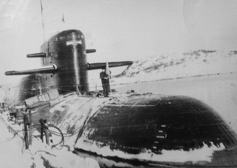 Владивосток памятники подводникам
