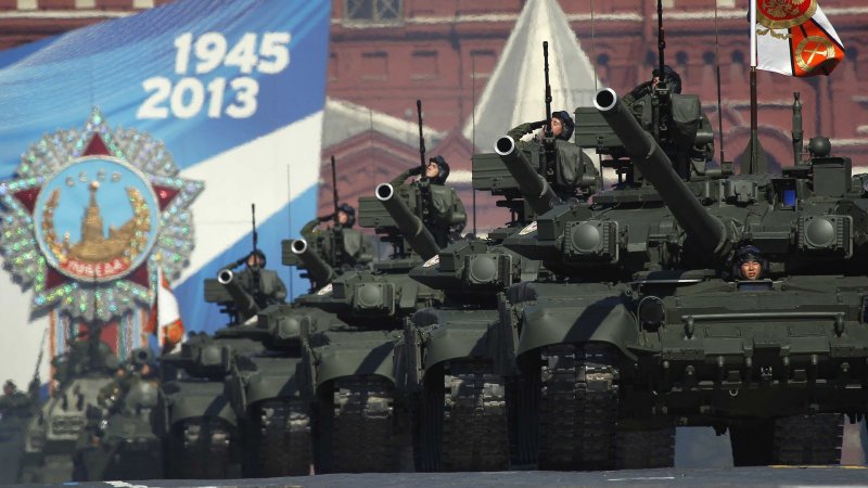 Т14 парад 2015 на красной площади колона