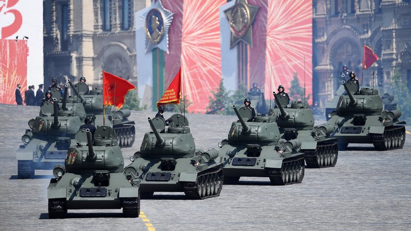 Т-34 на параде Победы