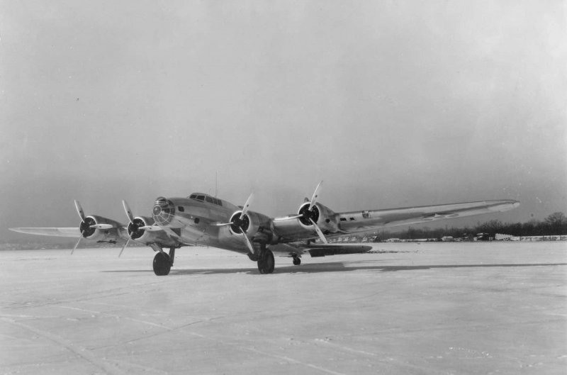 EF 140 бомбардировщик