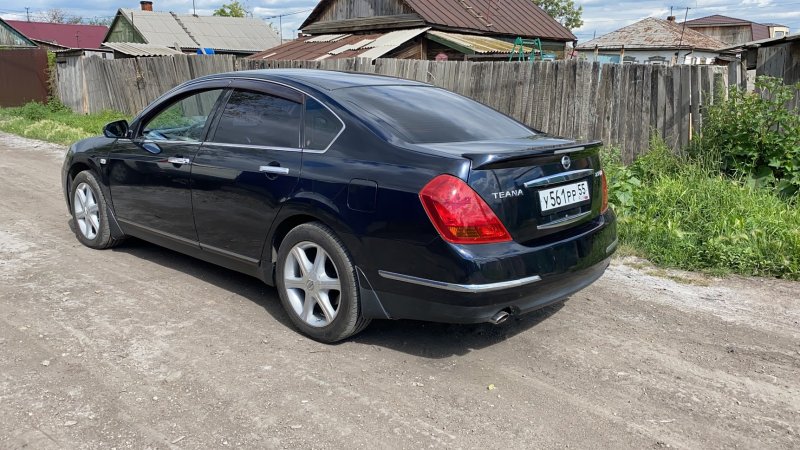 Спойлер Teana j31