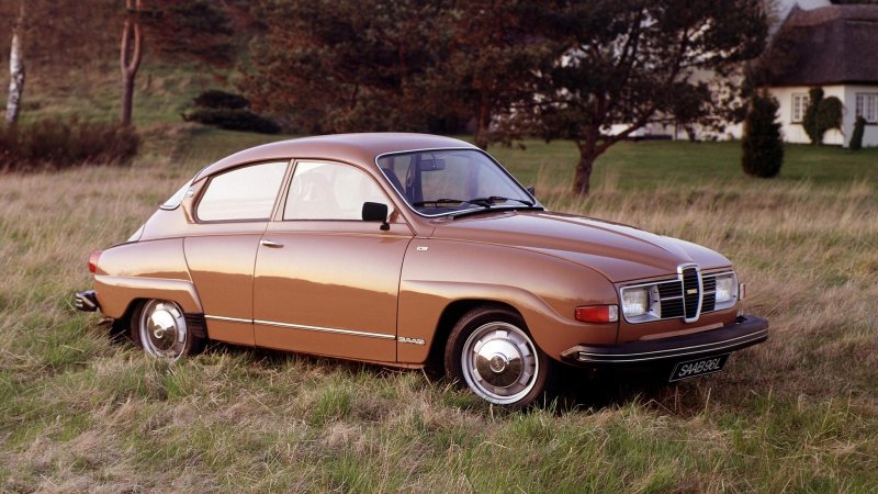 Машина Saab 96