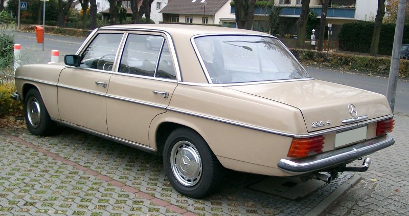 Мерседес 115 белый