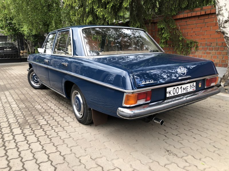 Мерседес Бенц w115 салон