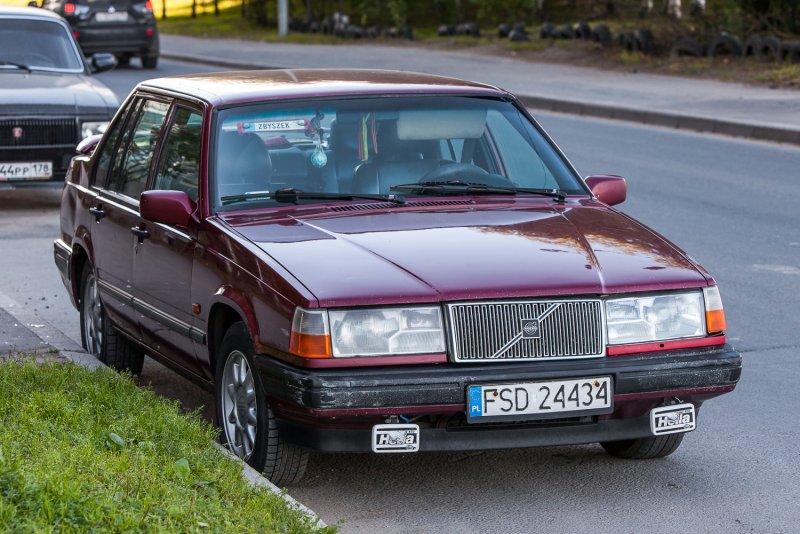Volvo 940 фото