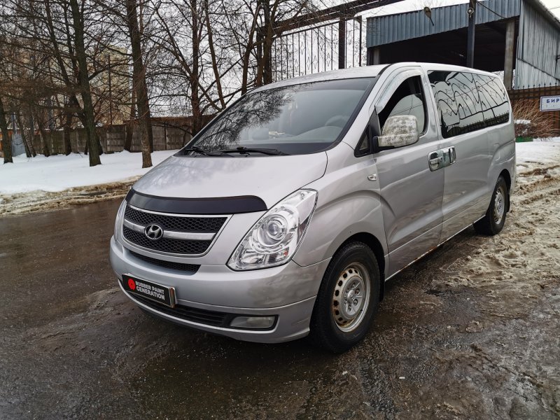 Hyundai Starex 1