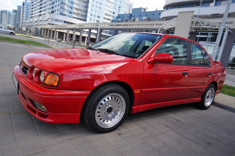 Morette Nissan primera p10
