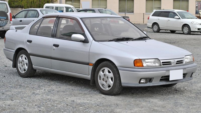 Nissan primera p10 белый