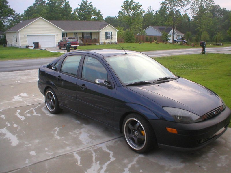 Ford Focus, 2003 2.3